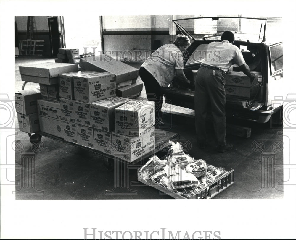 1985 Press Photo  The Greater Cleveland Community Food Bank - Historic Images