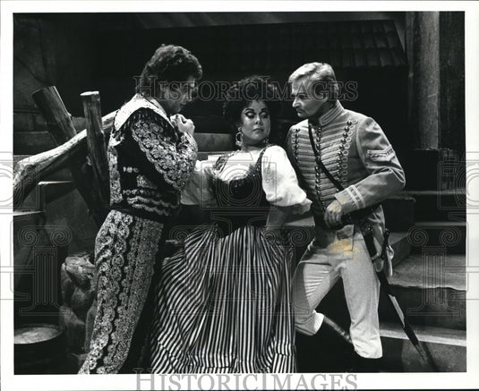 1987 Press Photo Cheyne Davidson, Sandra Walker & Joseph Evans in Carmen - Historic Images