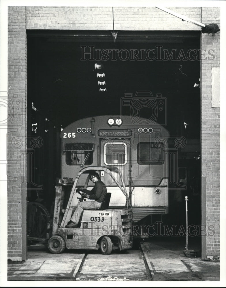 1981 Press Photo The RTA cars - Historic Images