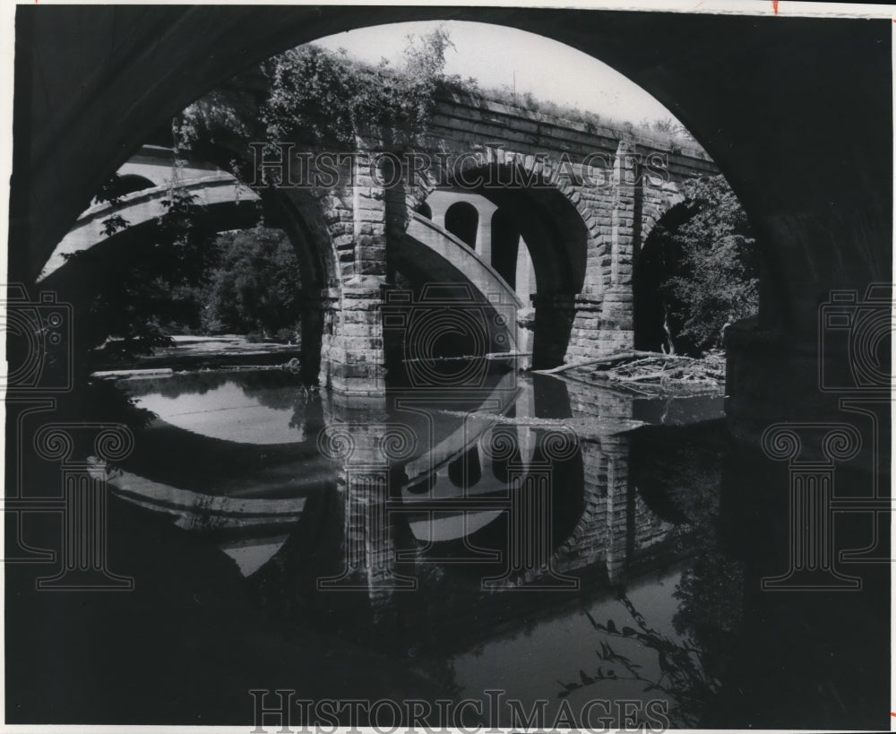 1976 Press Photo The East branch of the Rocky River seen at Cleveland Metroparks - Historic Images