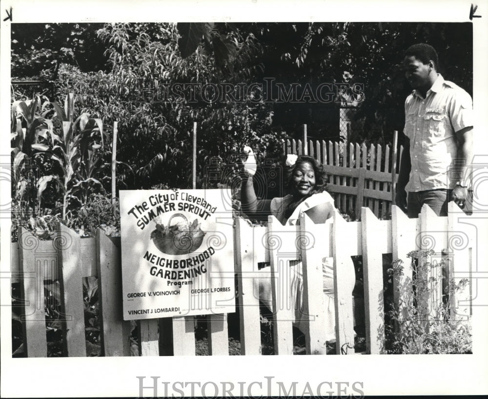 1983 Press Photo Brenda Taylor and Juseph Jackson, Summer Sprout Program - Historic Images