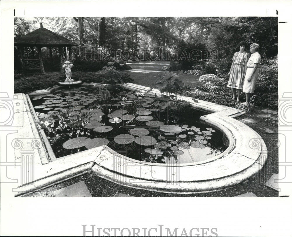 1983 Press Photo Kit-C Fitzgerald, Lakewood Garden Club president - Historic Images