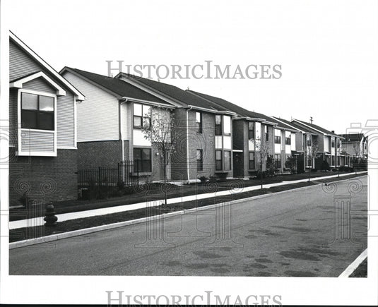 1987 Press Photo Lexington Village- Urban Living - Historic Images