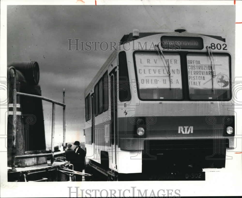 1980 Press Photo The brand new Italian made cars for Shaker Line - Historic Images