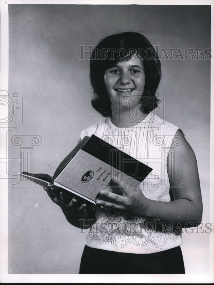 1965 Press Photo Margie Batis on Cleve PD Promotion Ask Andy - cva74671 - Historic Images