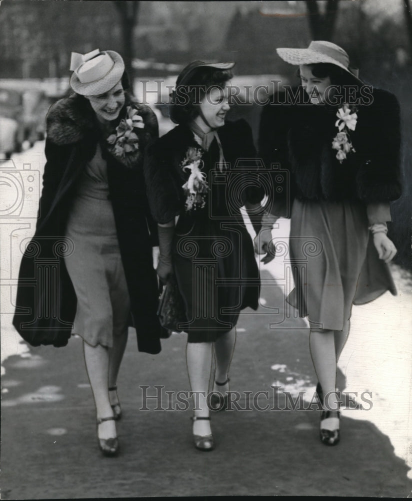 1940 Miss M Naggy, Miss Mazry T.Adams and Mrs. N.D. Tomas - Historic Images