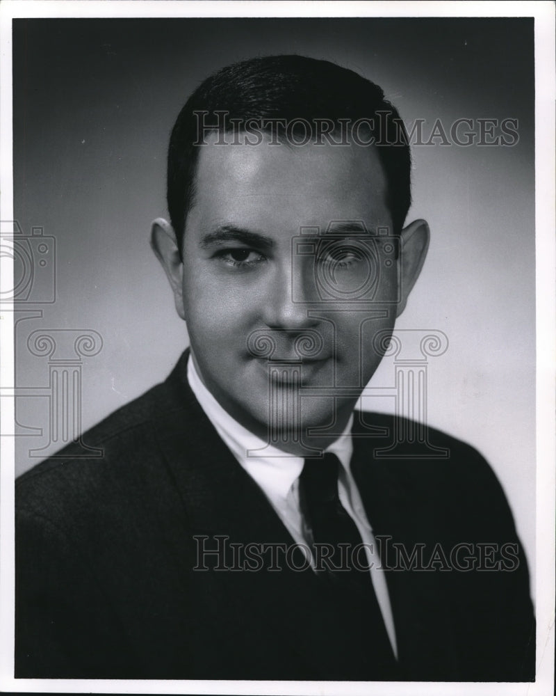 1964 Press Photo Pres. J&gt; B. Robinson co Diamond Merchants, Akron and Cleve-Historic Images