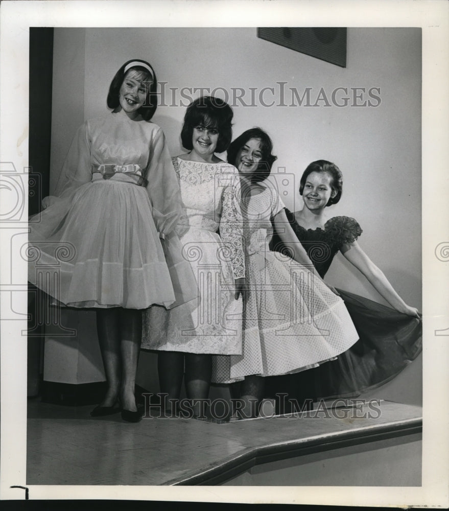 1964 Press Photo Students of Charm Scool Model in Fashion Show - cva74879 - Historic Images