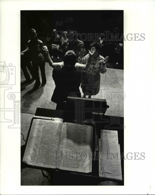 1984 Press Photo The revivals - cva75048 - Historic Images