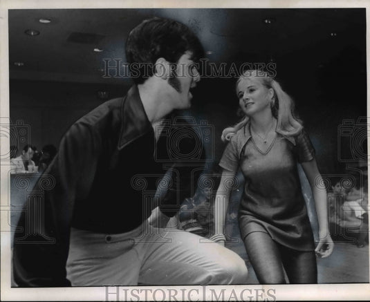 1970 Press Photo Mary Lynn Curnayn & Bob Taylor during P. D. Teen Dance Contest - Historic Images
