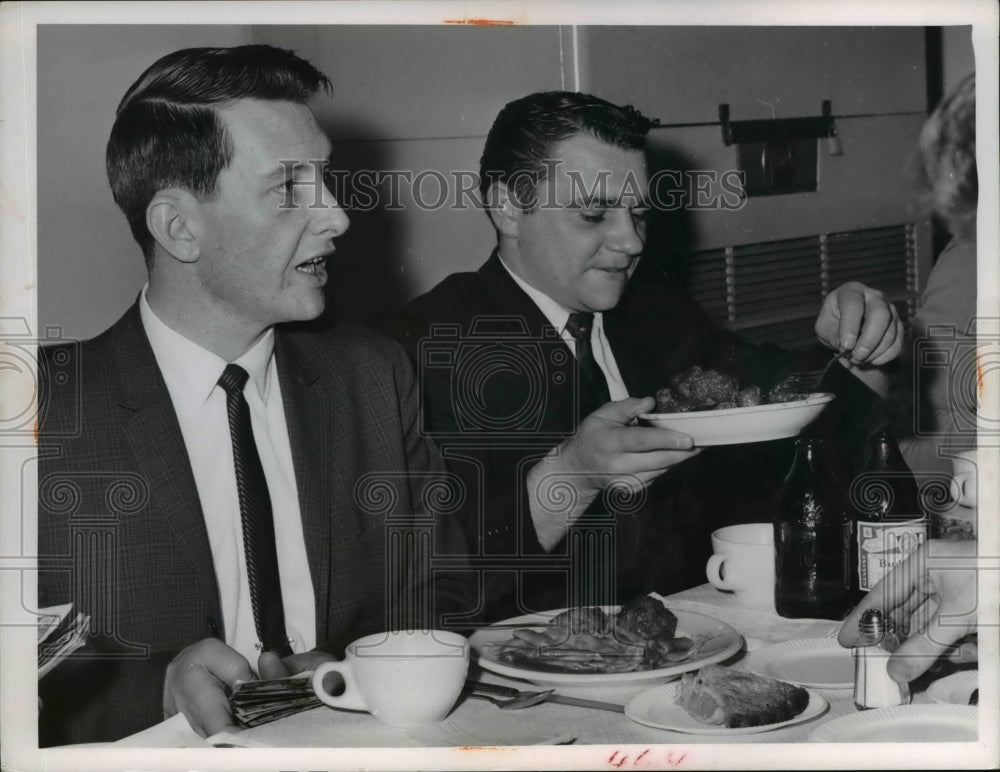 1964 Press Photo Cleveland PD employees, Bowlers banquet - cva75551 - Historic Images