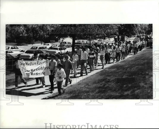 1989 Press Photo Chinese students from CWRU, Kent & Akro & CSU protest - Historic Images