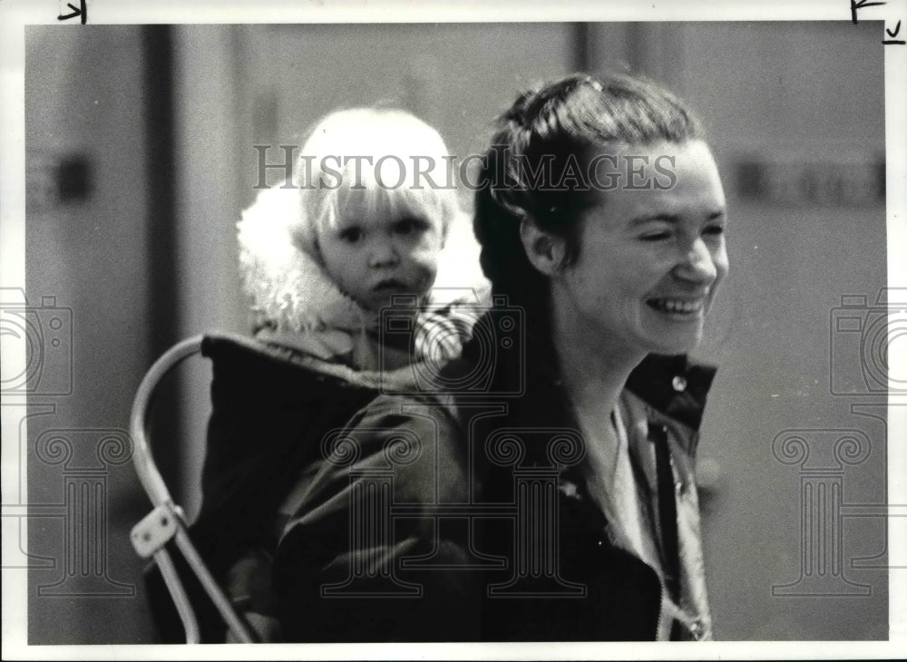 1983 Press Photo Fasters for justice in South America at St. John Cathedral - Historic Images