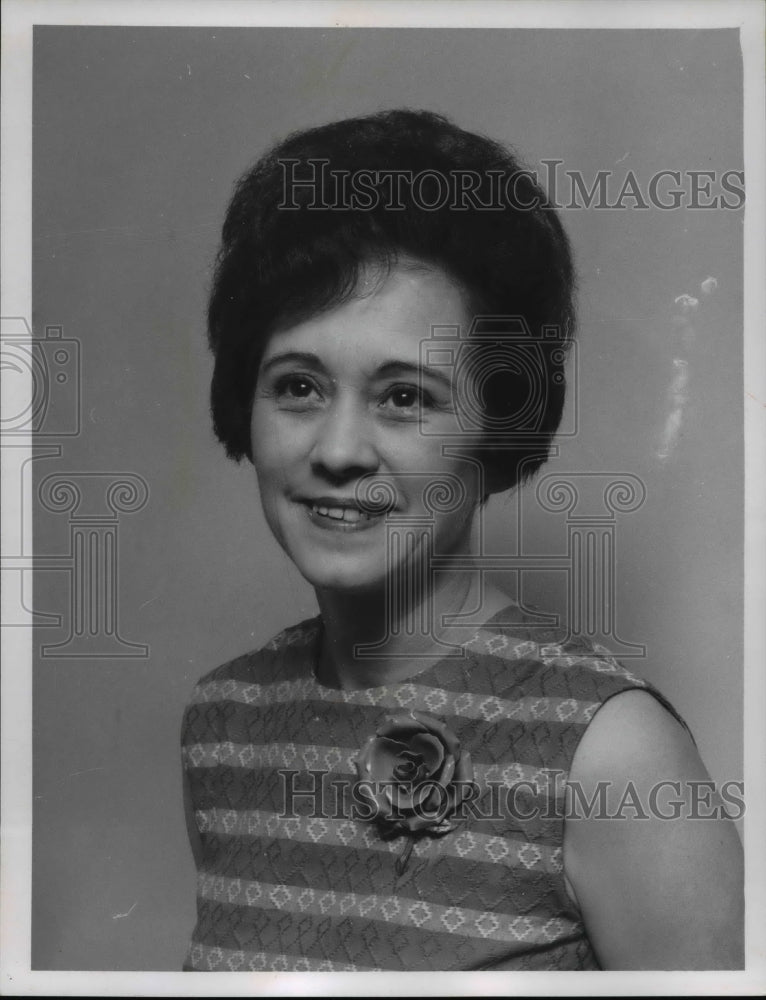 1968 Press Photo Mrs. Marilyn Lightner during the Dolly cashwords - cva76246 - Historic Images