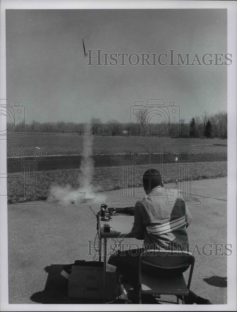 1967 Press Photo The home made rocket - cva76382 - Historic Images