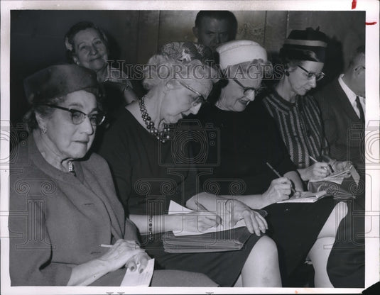 1964 Press Photo PD's Seminar on Nursing Homes - cva76755 - Historic Images