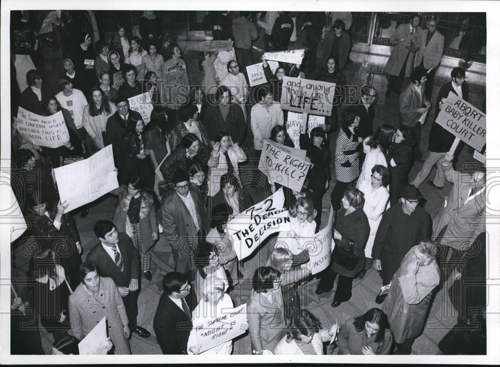 1973 Demonstrators protest at Severence Hall against Abortion - Historic Images