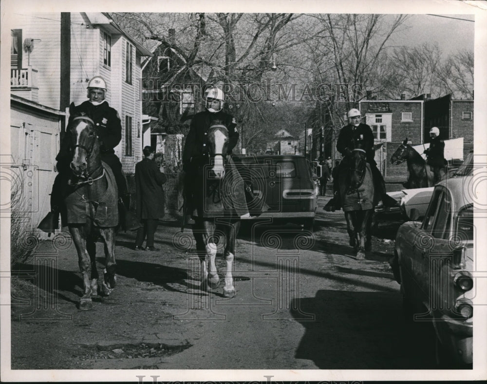 1965 Press Photo The Mounties during the Collinwood demonstration - cva77139 - Historic Images