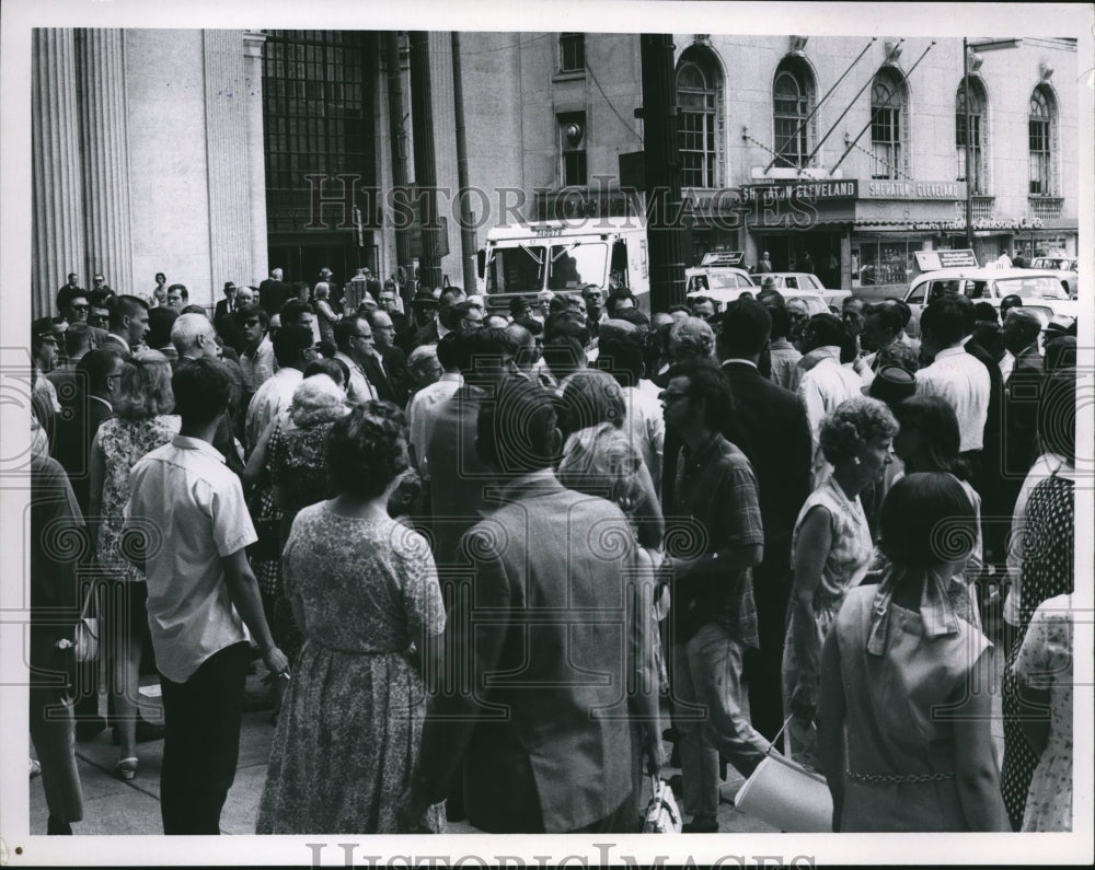 1968 Press Photo The anti war demonstration - cva77144-Historic Images