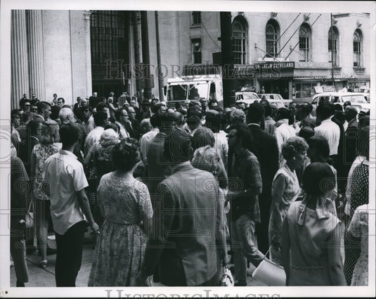 1968 Press Photo The anti war demonstration - cva77144-Historic Images