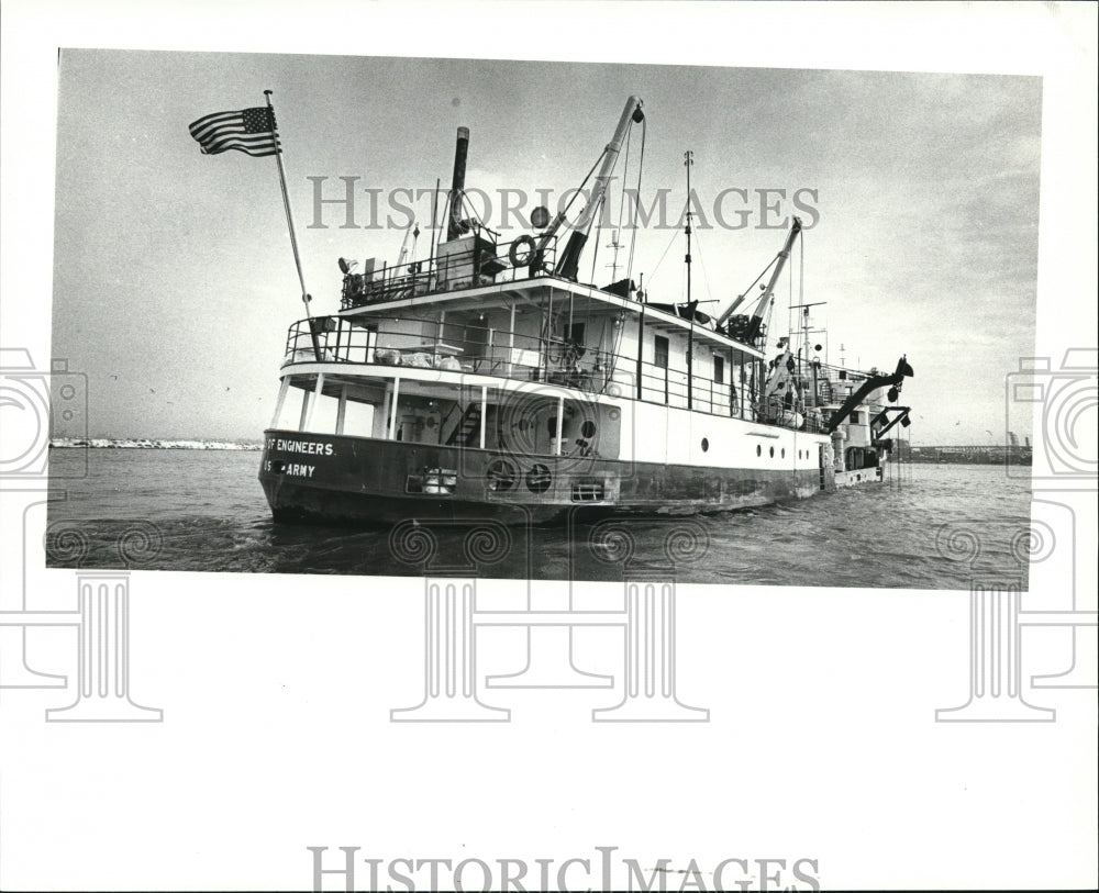 1980 Press Photo Dredge Lyman - Historic Images