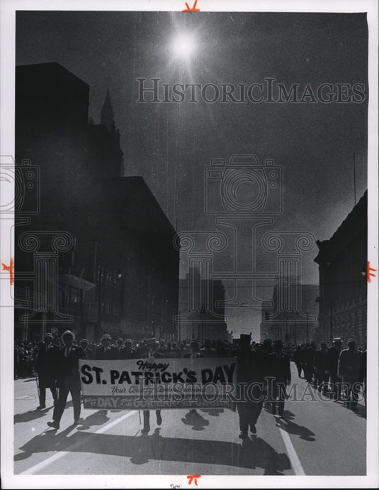 1966 The St. Patrick's day parade  - Historic Images