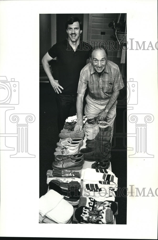 1987 Press Photo Shoes for kids - Historic Images