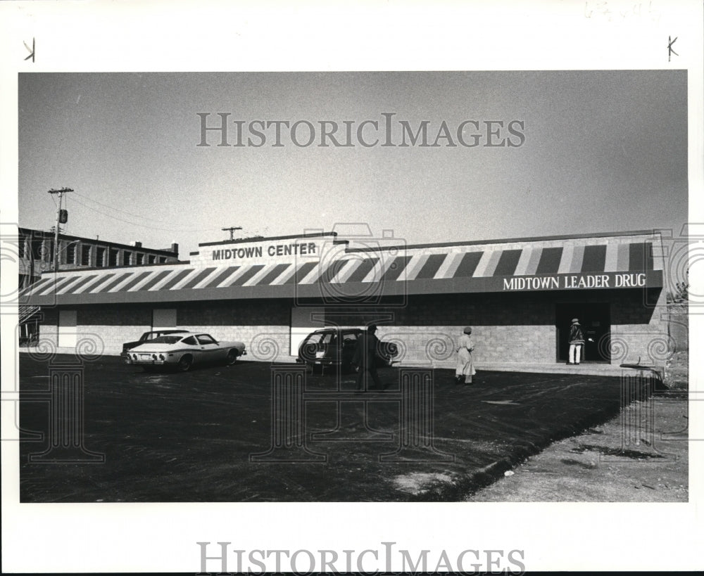 1986 Press Photo The new shopping centers at East Euclid - Historic Images