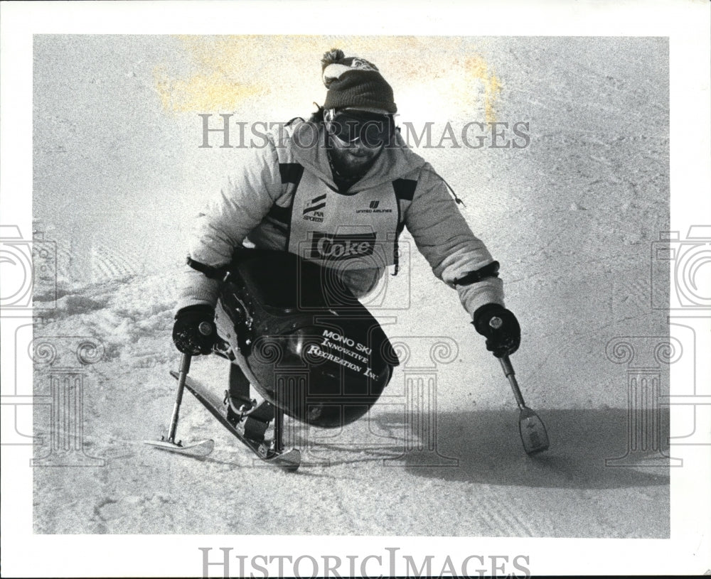 1988 Press Photo Chuck Maurski on a mono ski at the Boston Mills Natl Handicappe - Historic Images