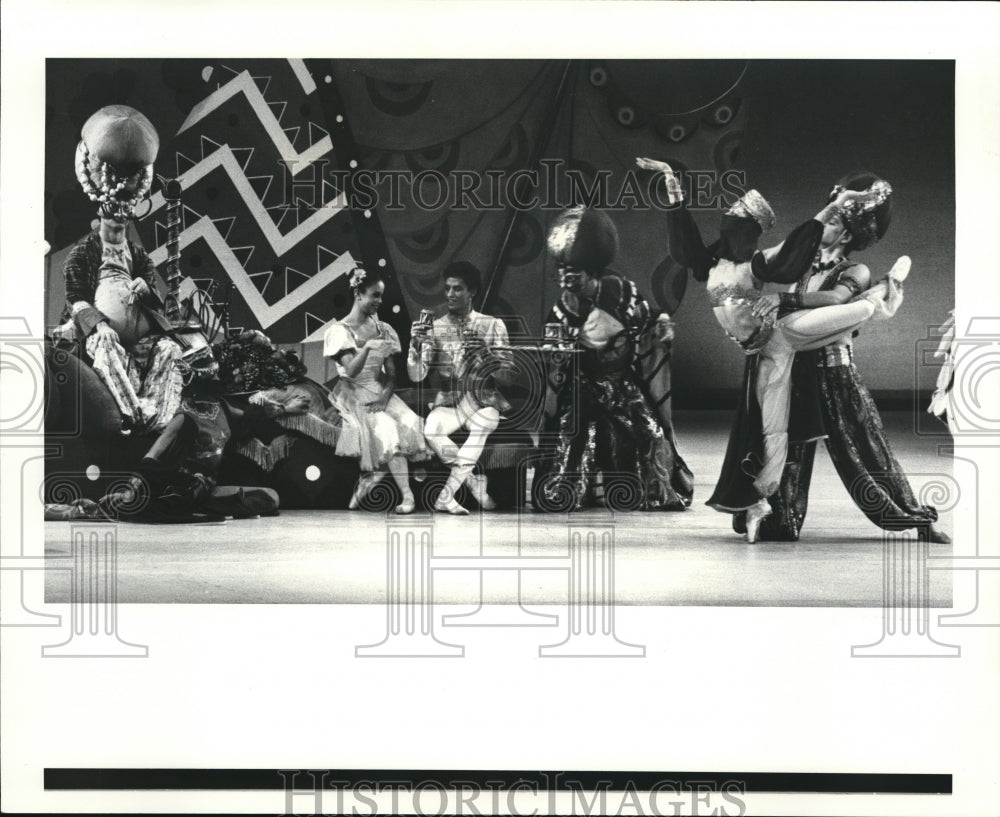 1986 Press Photo Karen Gabay &amp; Raymond Rodriguez in The Nutcracker - Historic Images