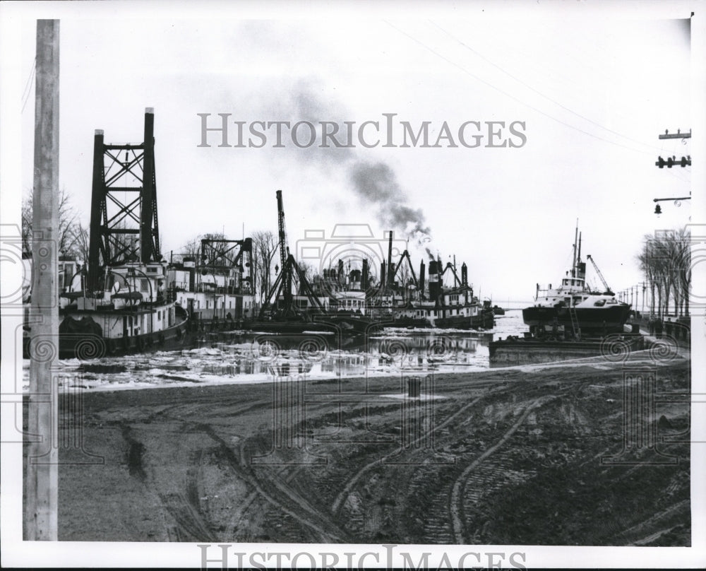 1962 Press Photo St. Lawrence Segway Grand Savet Lorks - cva77767-Historic Images