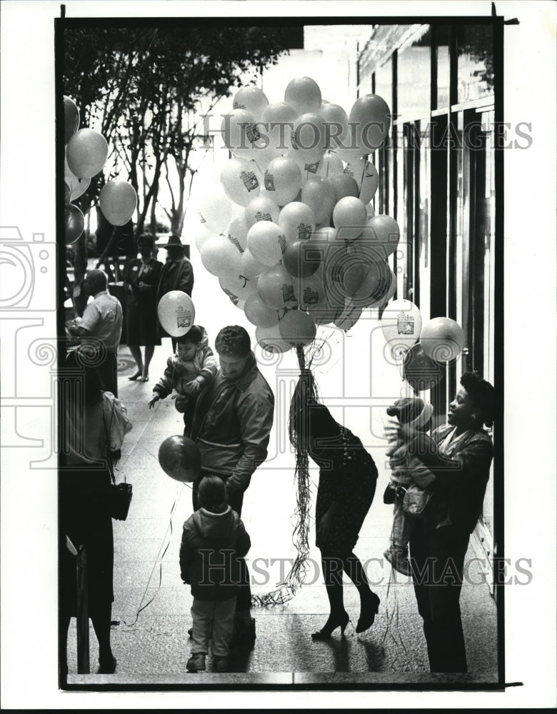 1987 Press Photo The Great American Smokeout - cva77806 - Historic Images