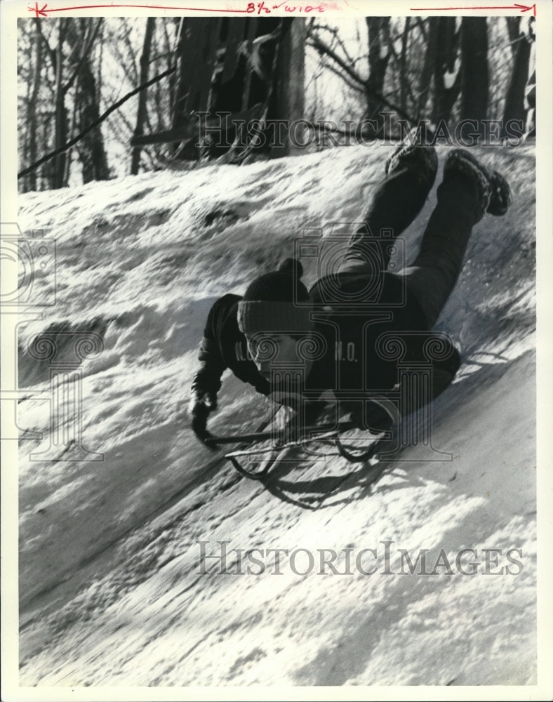 1981 Press Photo To some &quot;coasting&quot; still means &quot;sledding&quot; only the name - Historic Images