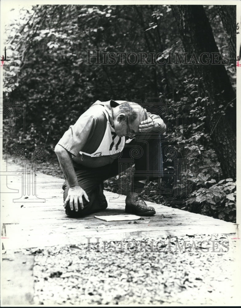 1983 Press Photo Although he started orienteering in the service 35 years ago, - Historic Images