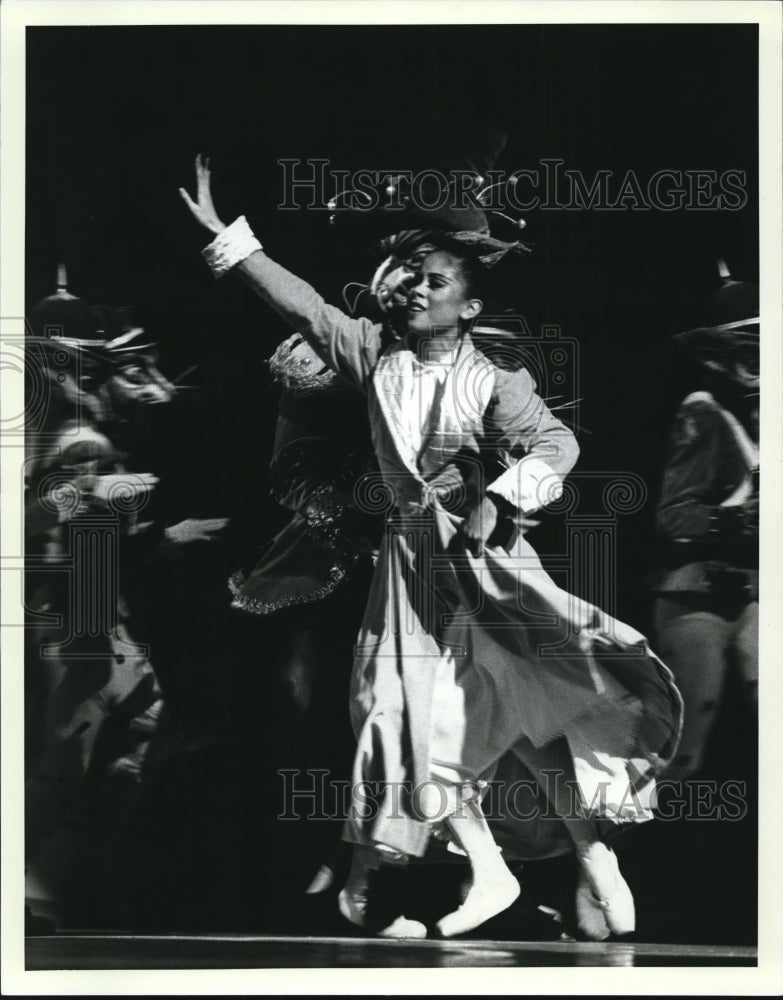 1985 Press Photo Karen Gabay in Cleveland Ballets in The Nutcracker - Historic Images