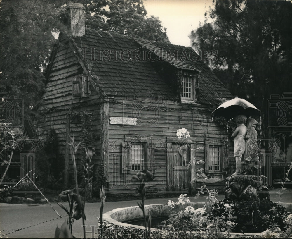 1960 The oldest wooden school house, the St. Augustine in Florida - Historic Images