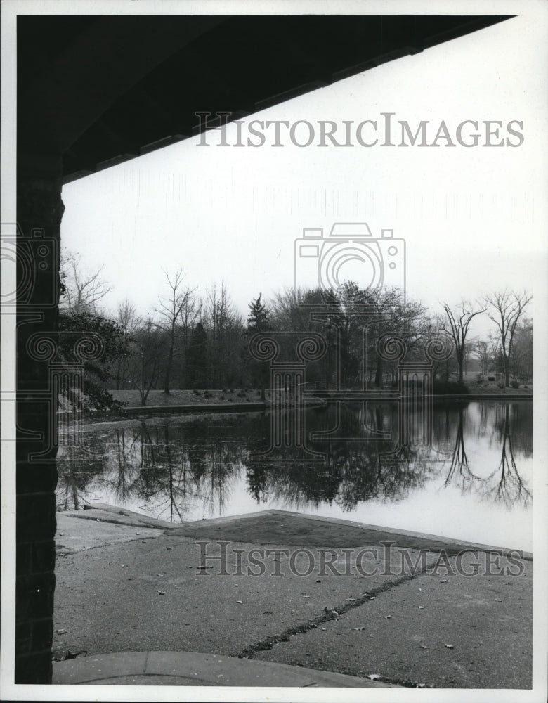 1964 Press Photo The Forest Hills Park at East Cleveland - cva78765 - Historic Images