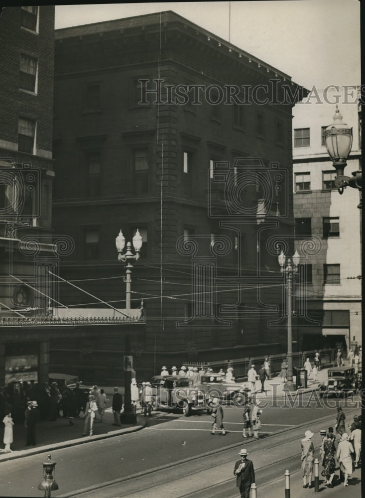 1930 The Union Club  - Historic Images