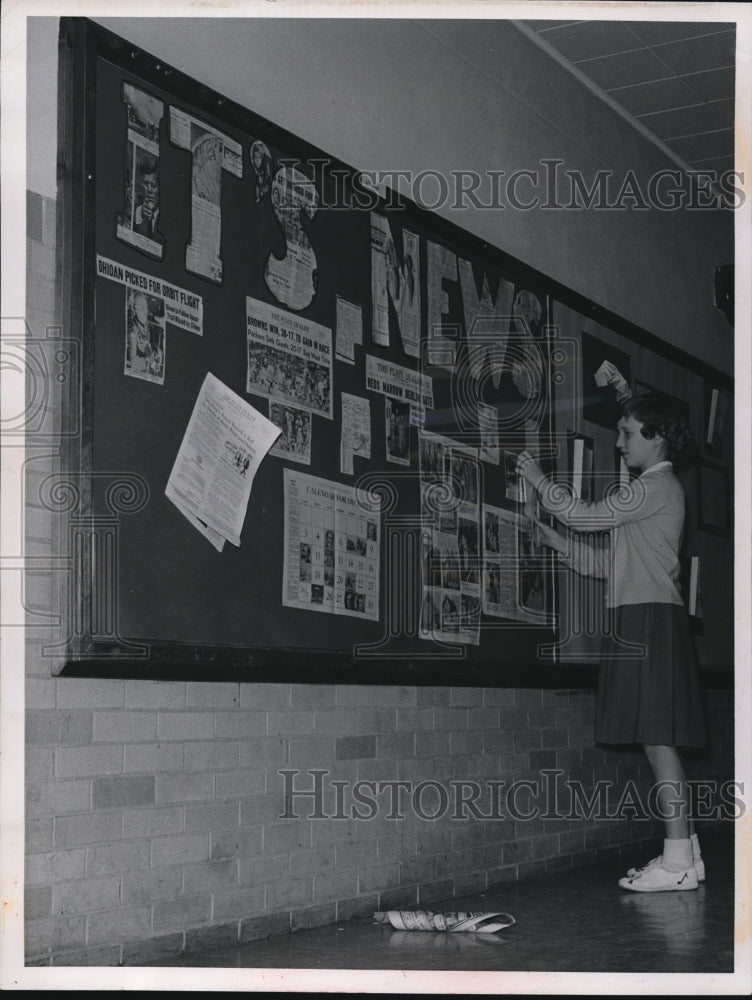 1961 Press Photo The classroom bulletin board at Madison Street School-Historic Images