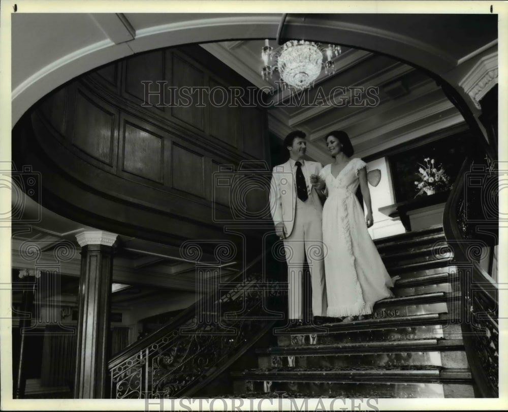 1985 Press Photo Delta Queen boasts rich oak and mahogany woods, brass fittings - Historic Images