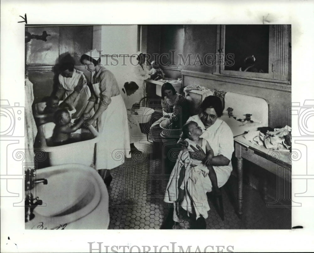 1983 Press Photo Salvation Army Booth Rescue Home - Historic Images