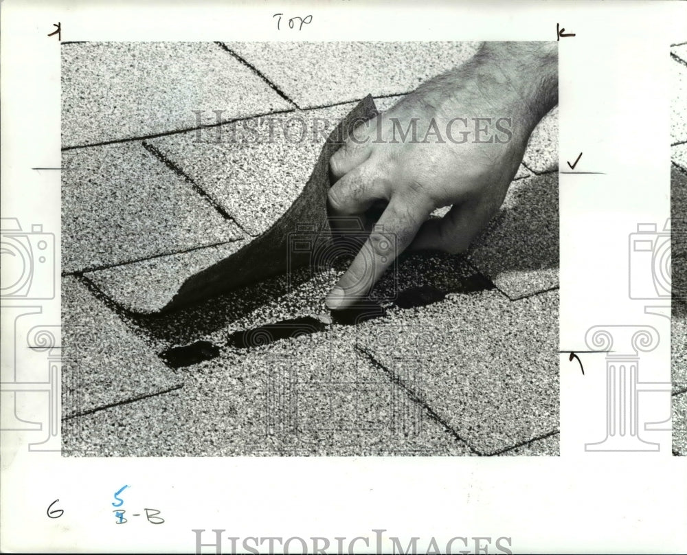 1989 Press Photo Roofing - Historic Images