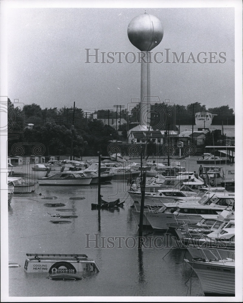 1969 Press Photo The July 4 1969 Storm - cva81220 - Historic Images