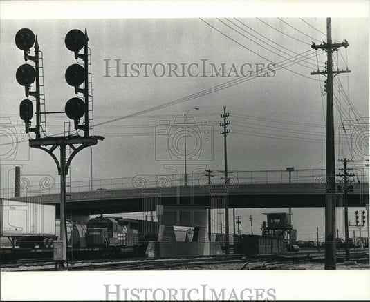 1985 Press Photo The reopening of the bridge - Historic Images