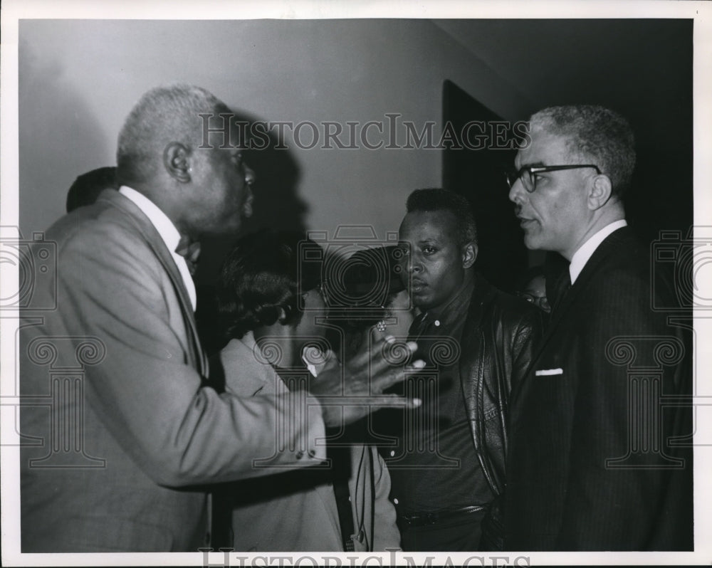 1964 School Board of Education Picketing.  - Historic Images