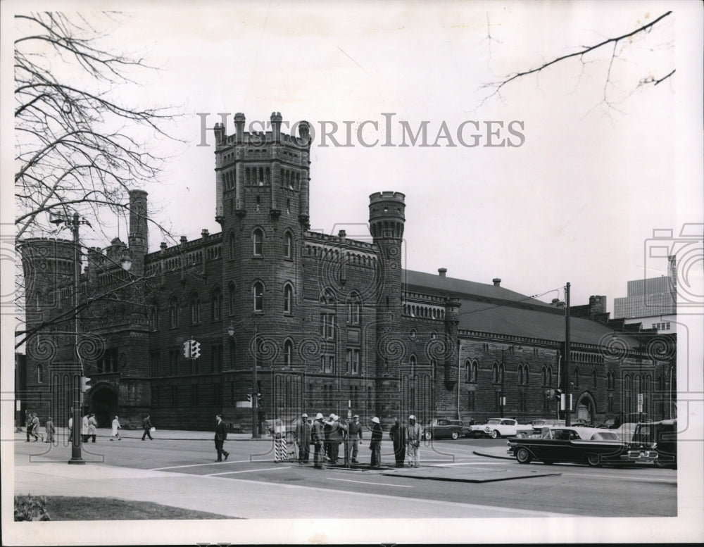 1962 Press Photo The Central Armory building - cva81700 - Historic Images