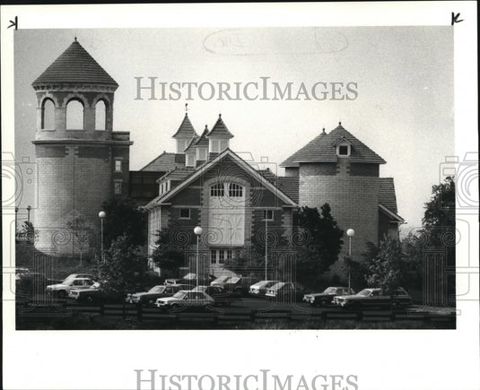 1986 Press Photo The Yoder Bros., Inc - Historic Images