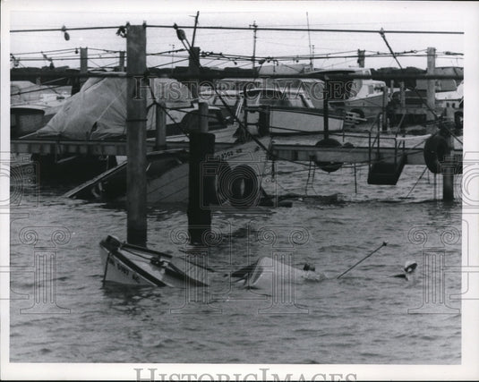 1967 Press Photo Weather Wind 1967 - cva82096 - Historic Images