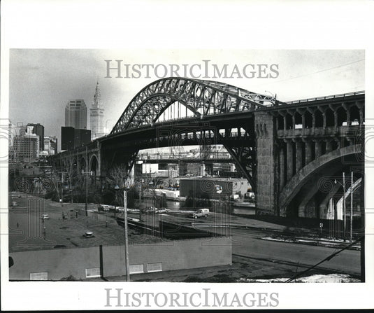 1987 Press Photo Detroit Superior Bridge - Historic Images