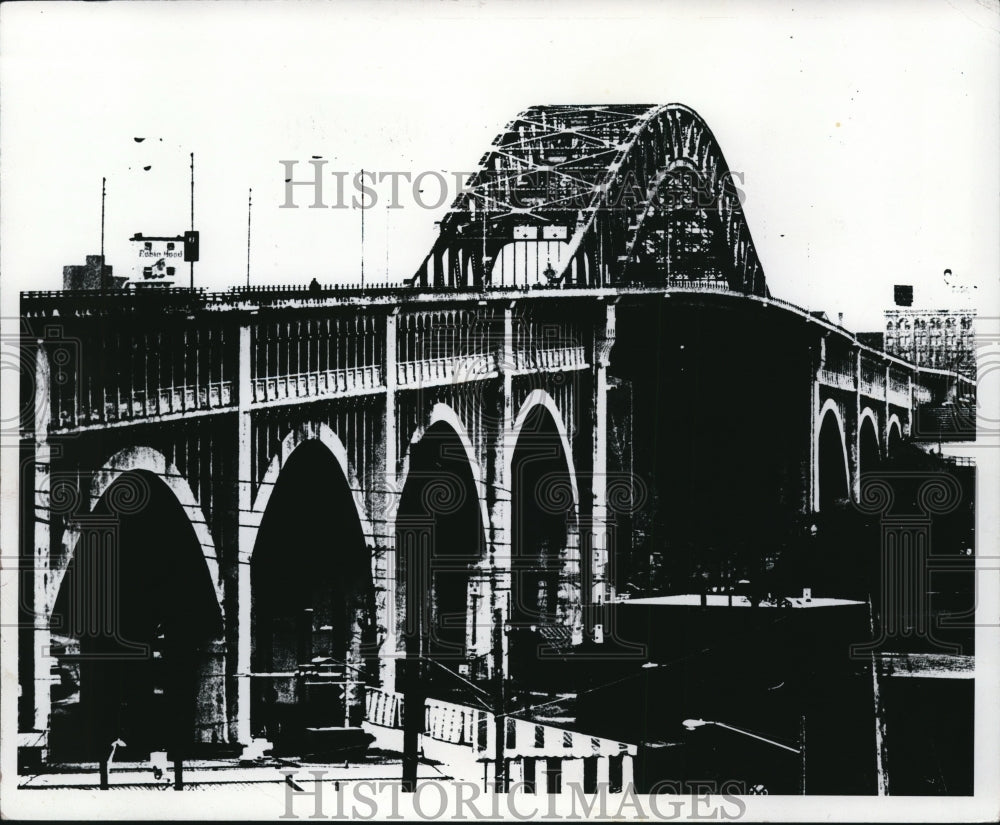 1980 Press Photo Detroit Superior Bridges northside looking west - Historic Images